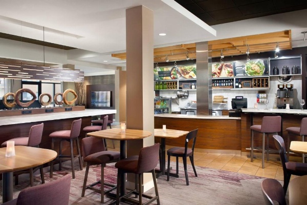 Courtyard by Marriott Fayetteville image 17