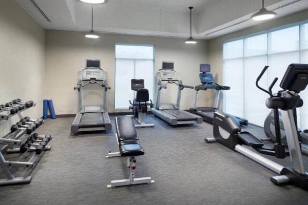 Courtyard by Marriott Fayetteville image 18