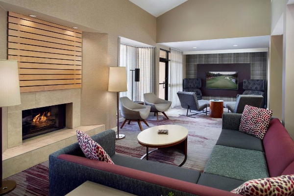 Courtyard by Marriott Fayetteville image 2